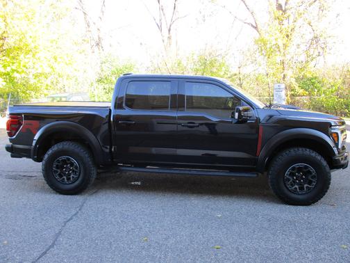 2024 Ford F-150 Raptor R