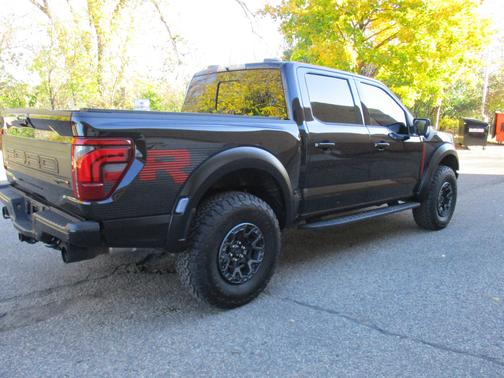 2024 Ford F-150 Raptor R