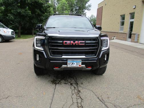 2023 GMC Yukon AT4