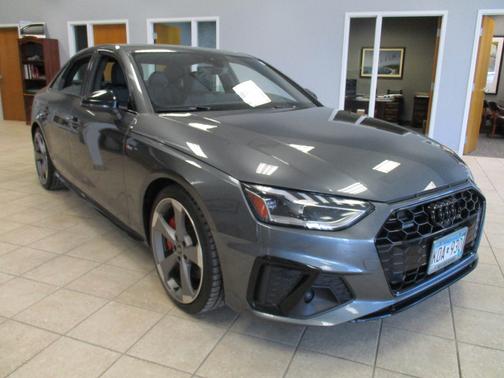 2023 Audi A4 45 S line Premium Plus