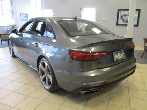 2023 Audi A4 45 S line Premium Plus