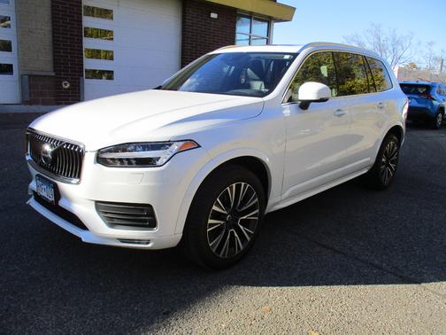 2022 Volvo XC90 