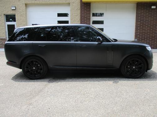 2023 Land Rover Range Rover P400 SE LWB 7 Seat