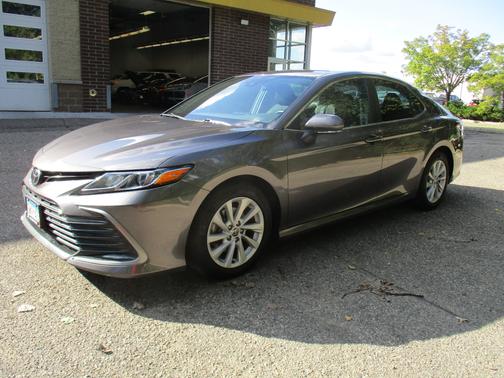 2021 Toyota Camry LE