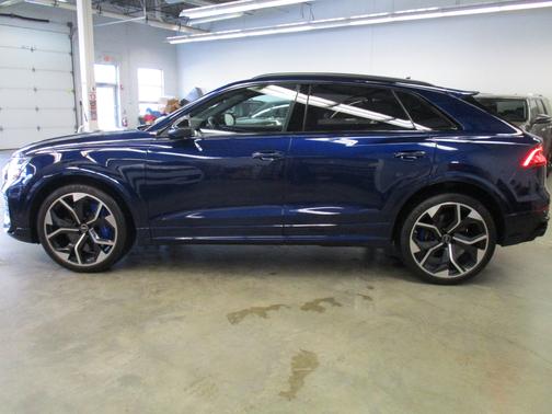 2021 Audi RS Q8 