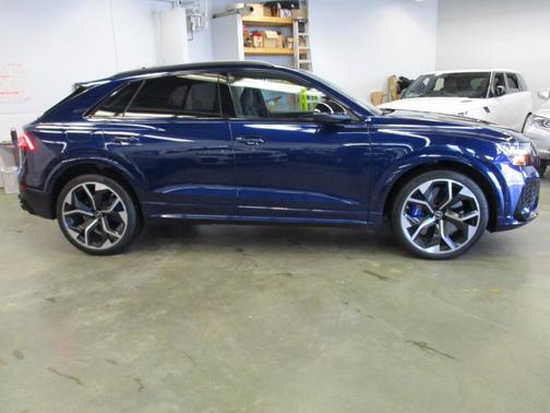 2021 Audi RS Q8 