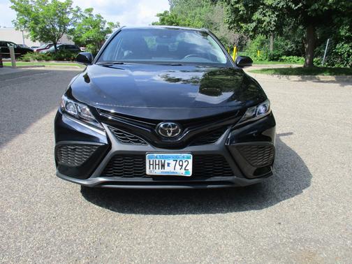2022 Toyota Camry SE Nightshade