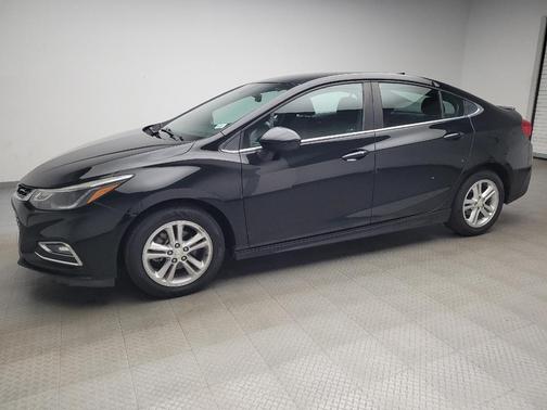 Mosaic Black Metallic 2017 Chevrolet Cruze LT