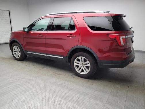 Ruby Red Metallic Tinted Clearcoat 2019 Ford Explorer XLT
