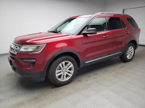 Ruby Red Metallic Tinted Clearcoat 2019 Ford Explorer XLT