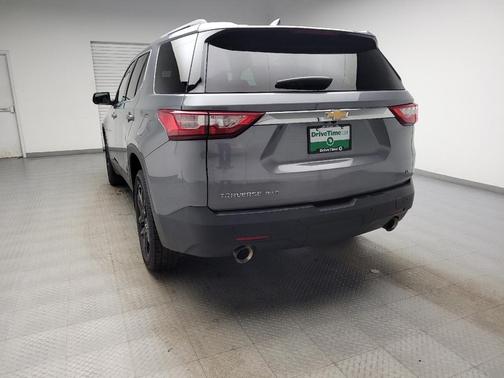 Gray 2019 Chevrolet Traverse LT Cloth