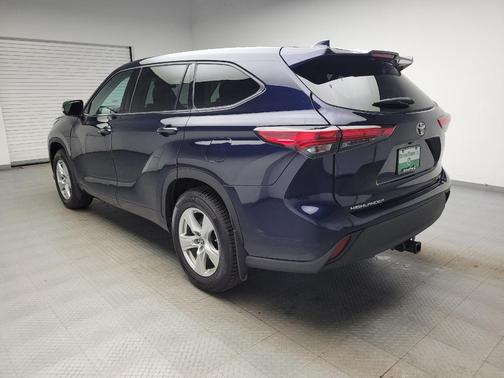 2021 Toyota Highlander LE
