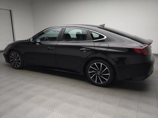 Phantom Black 2021 Hyundai SONATA Limited