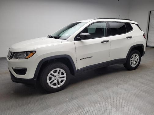 White Clearcoat 2018 Jeep Compass Sport