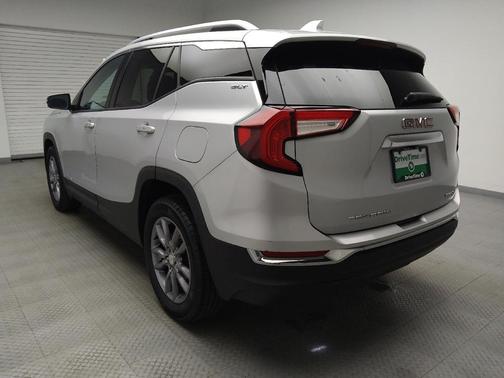 Quicksilver Metallic 2022 GMC Terrain SLT