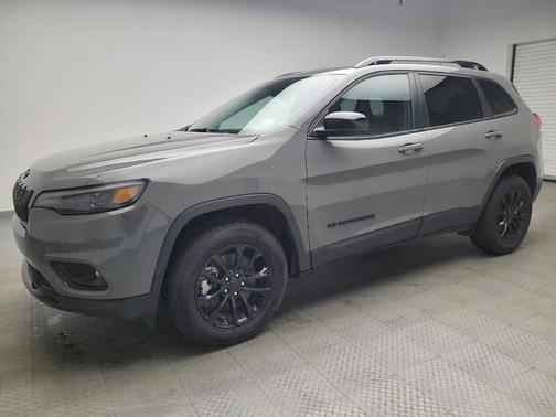 2023 Jeep Cherokee Altitude