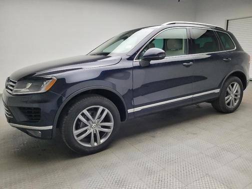 2016 Volkswagen Touareg VR6 Lux
