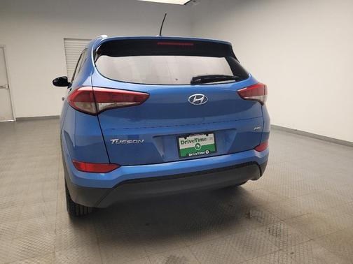 2016 Hyundai TUCSON SE