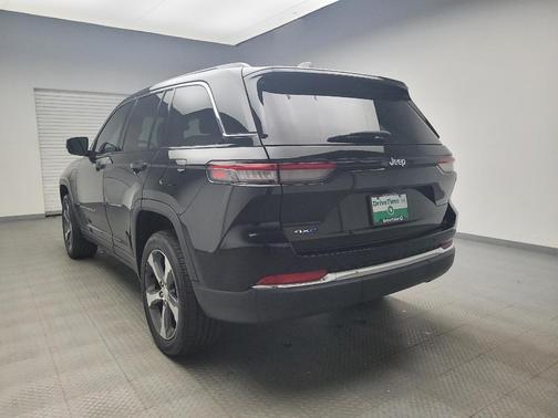 2022 Jeep Grand Cherokee 4xe Base
