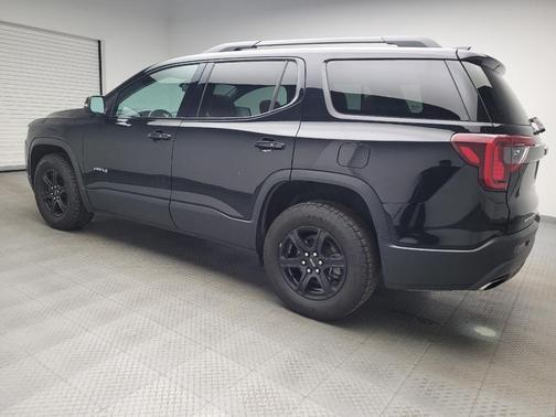 2020 GMC Acadia AWD AT4