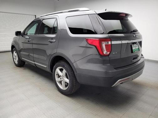 Gray 2017 Ford Explorer XLT