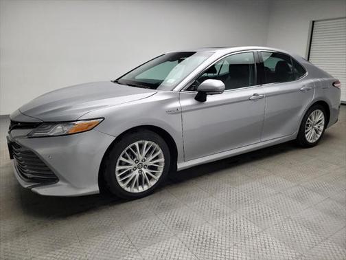 2018 Toyota Camry Hybrid XLE