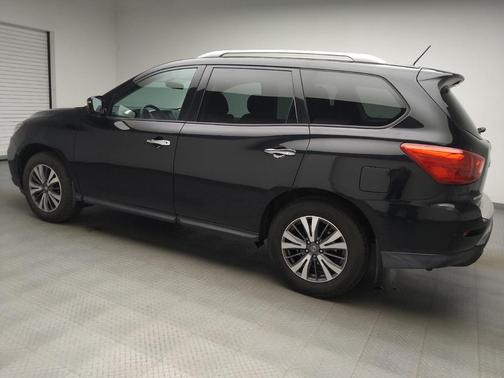 Magnetic Black Metallic 2017 Nissan Pathfinder S