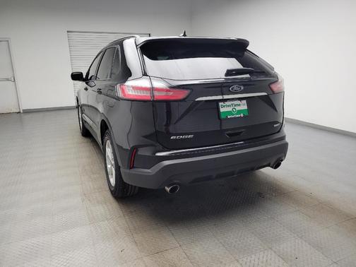 Agate Black 2020 Ford Edge SE