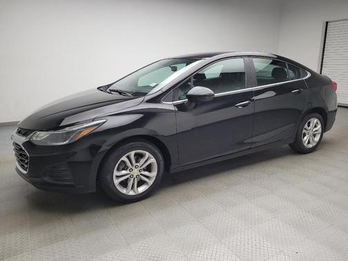 Mosaic Black Metallic 2019 Chevrolet Cruze LT