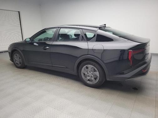 Aurora Black Pearl 2025 Kia K4 LX
