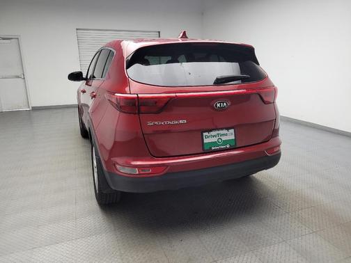 Hyper Red 2017 Kia Sportage LX
