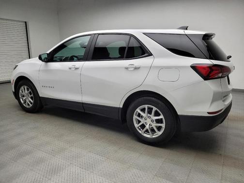 Summit White 2024 Chevrolet Equinox LS