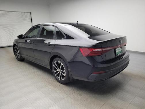 Deep Black Pearl 2025 Volkswagen Jetta 1.5T Sport