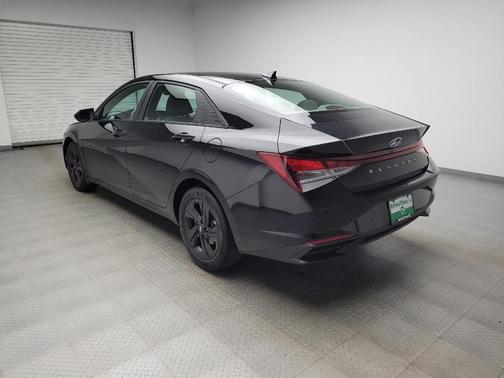 Black 2023 Hyundai ELANTRA SEL