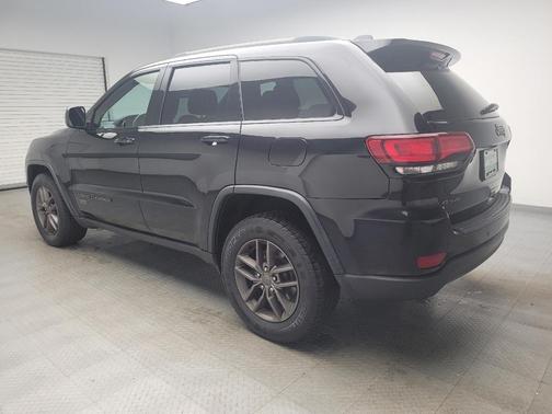 Diamond Black Crystal Pearlcoat 2017 Jeep Grand Cherokee 75th Anniversary Edition 4x4