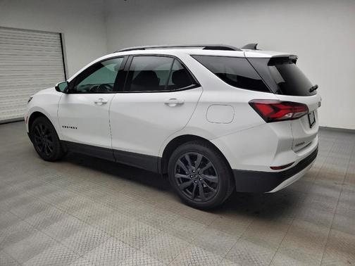White 2022 Chevrolet Equinox FWD RS