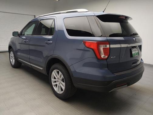 Blue Metallic 2019 Ford Explorer XLT