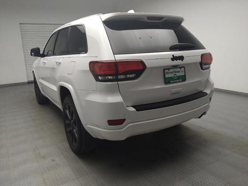 Bright White Clearcoat 2018 Jeep Grand Cherokee Altitude