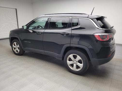 Diamond Black Crystal Pearlcoat 2017 Jeep New Compass Latitude