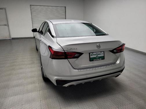 Brilliant Silver Metallic 2020 Nissan Altima 2.5 SV