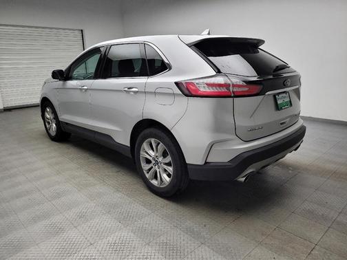 Ingot Silver Metallic 2019 Ford Edge Titanium