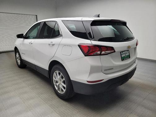 Summit White 2022 Chevrolet Equinox LS