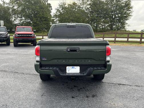 2022 Toyota Tacoma TRD Sport