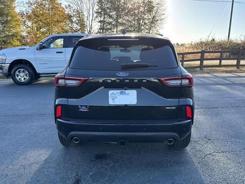 2023 Ford Escape ST-Line Select