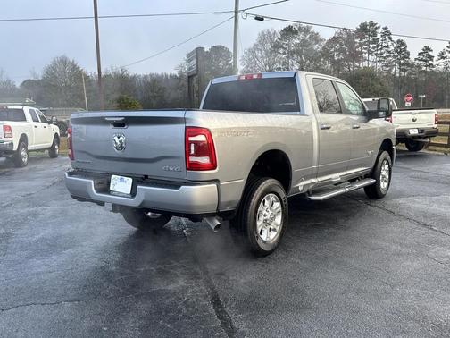 2024 RAM 2500 Big Horn Crew Cab 4x4 6'4' Box