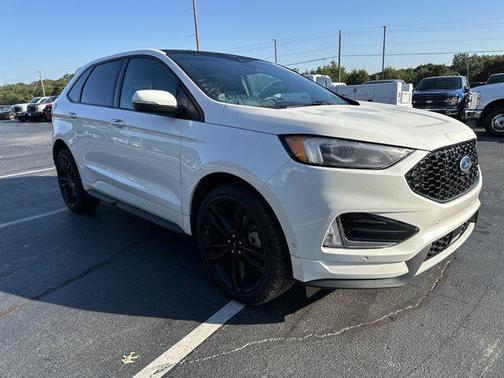 2024 Ford Edge ST