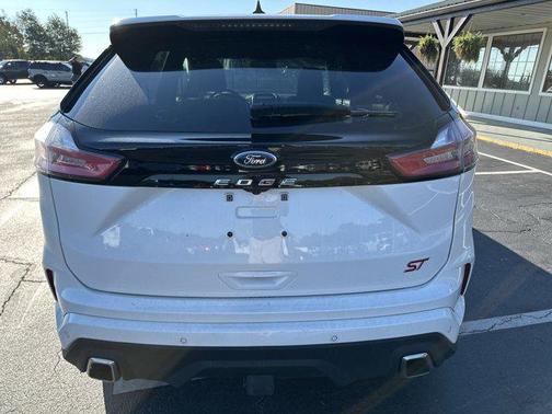 2024 Ford Edge ST