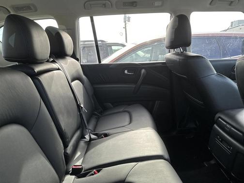 2022 Nissan Armada SV 2WD