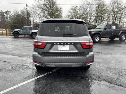 2022 Nissan Armada SV 2WD
