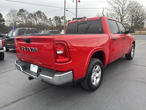 2025 RAM 1500 Big Horn/Lone Star